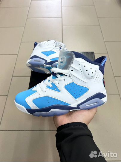 Nike Air Jordan 6 Retro