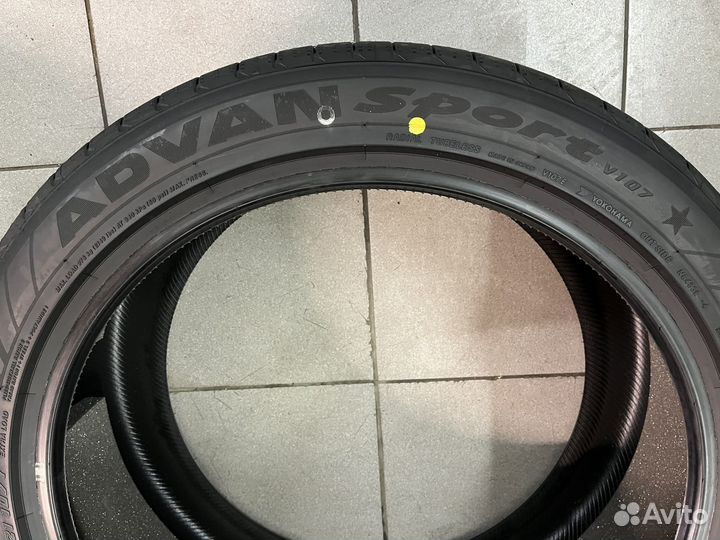 Yokohama Advan Sport V107E 275/40 R21 и 315/35 R21