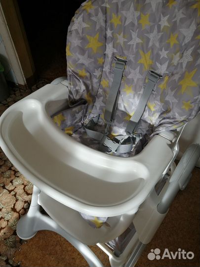 Стульчик для кормления CAM