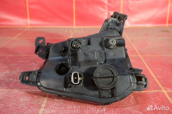 Фара противотуманная левая/дхо Kia K5