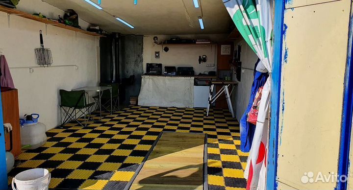 Пвх плитка для гаража