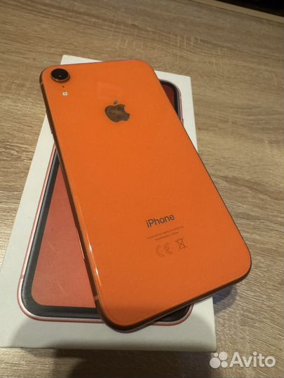 iPhone Xr, 64 ГБ