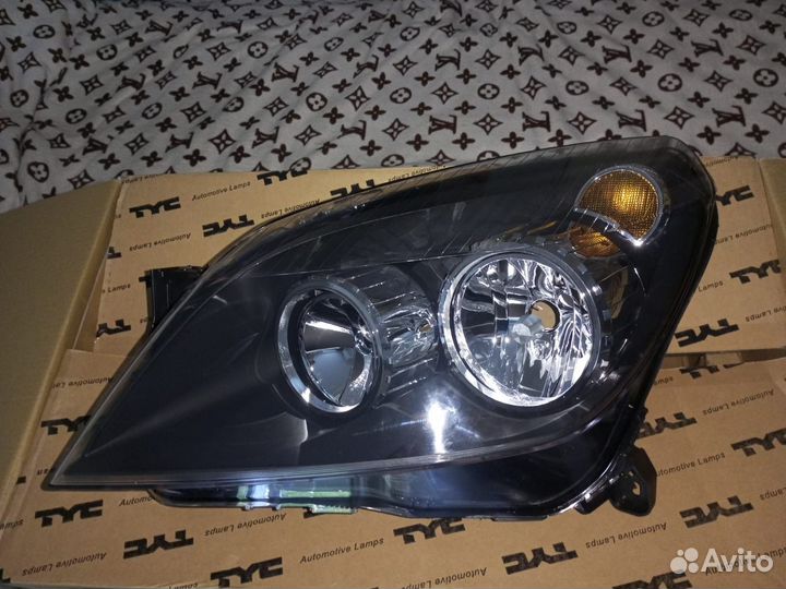 Фара левая opel astra h черная галоген 2004-2014