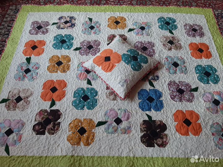 Одеяло в лоскутном стиле