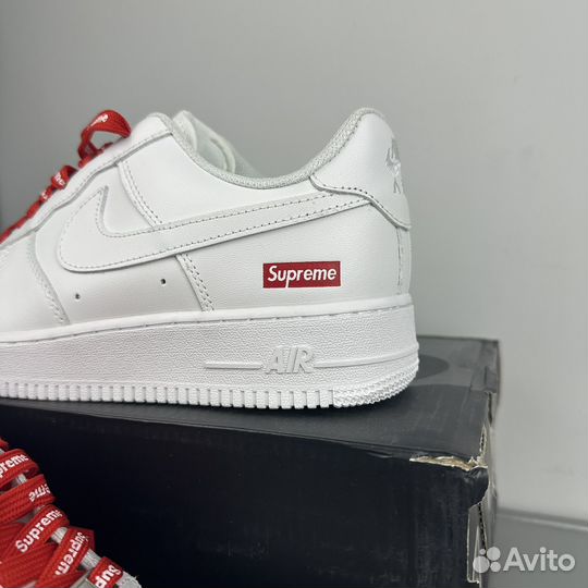 Nike air force 1 x supreme