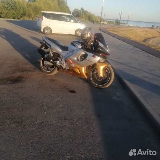 Yamaha YZF600R Thundercat