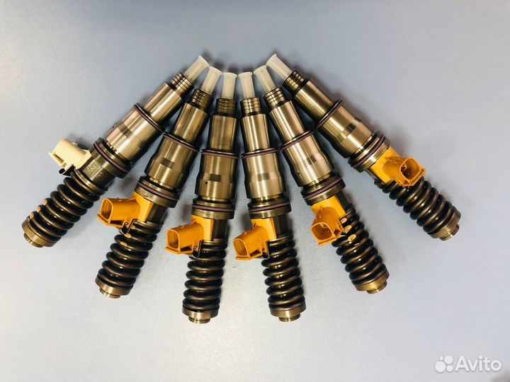 Насос форсунки Volvo FH12