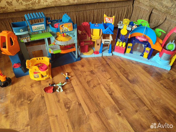 Развивающие игрушки fisher price Disney