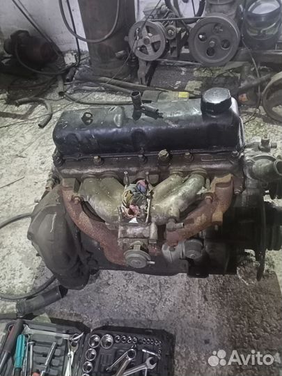 Двигатель 402