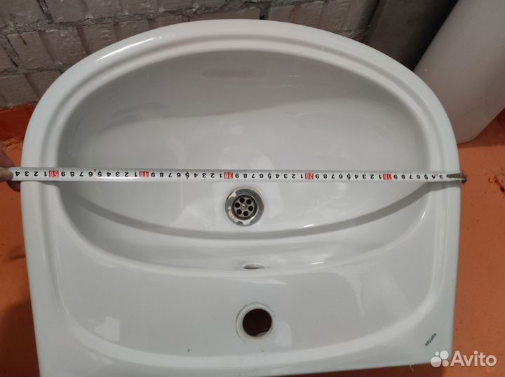 Раковина santek с пьедесталом бу из новостройки
