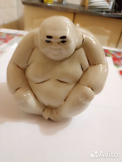 Статуэтка Будды