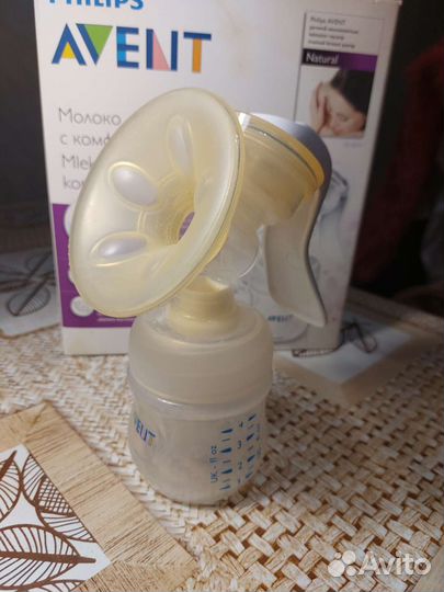 Молокоотсос avent ручной