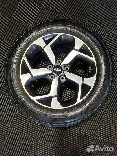 Колеса Kia Sportage 4 Yokohama 225/60 R17