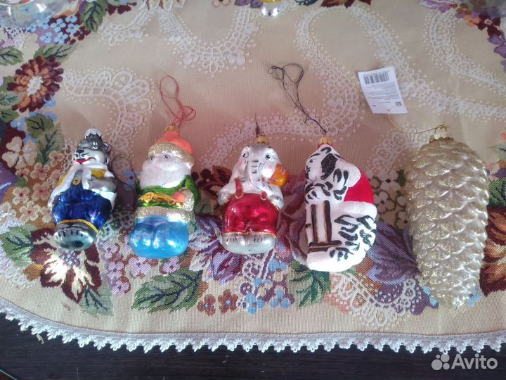 Продам елочные игрушки