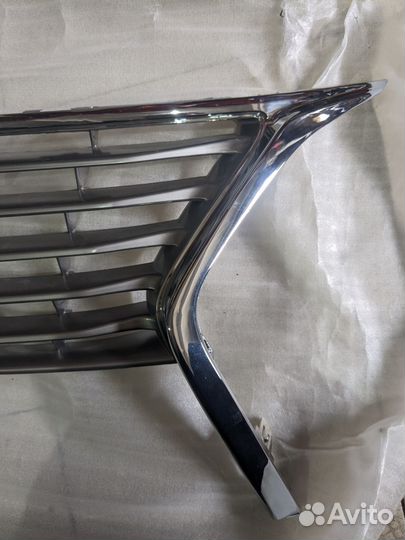 Решетка радиатора Lexus RX
