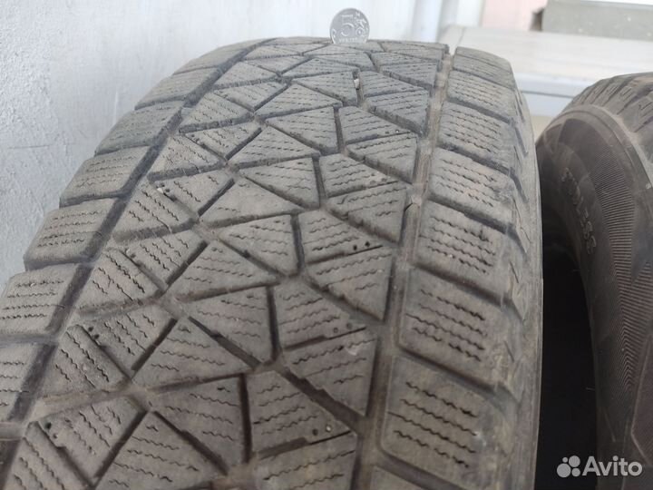 Bridgestone Blizzak DM-V2 225/65 R17 102S