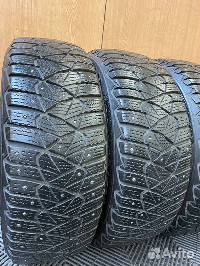 Goodyear Ultragrip 600 205/60 R16