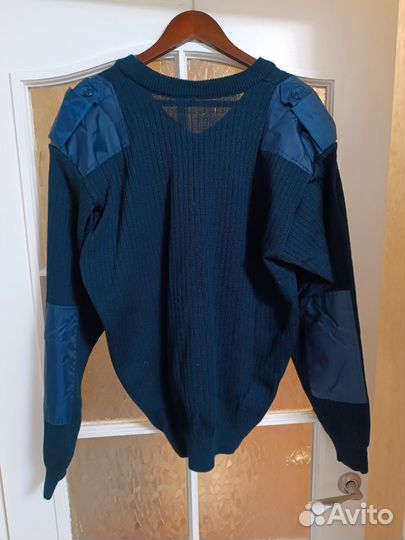 Джемпер форменный 50 размера