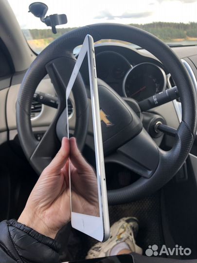 Айпад Mini 16 Gb + Cellular