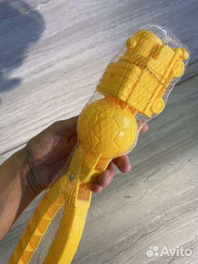 Снежколеп новый