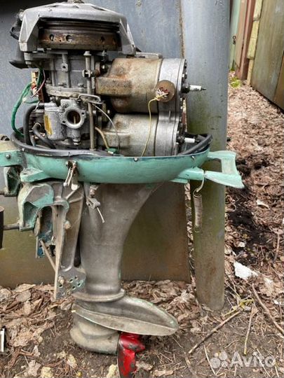 Лодочный мотор Вихрь 20 л.с