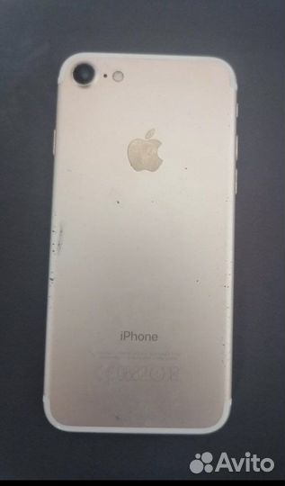 Смартфон iPhone 7
