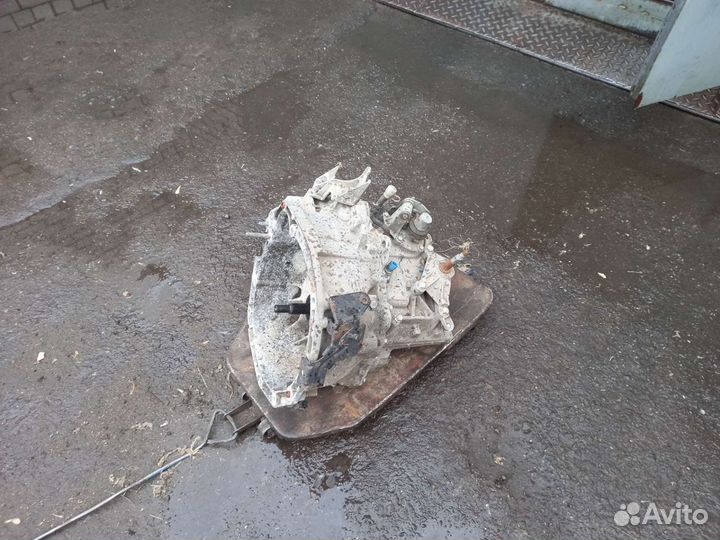 МКПП рено Сценик 2005год