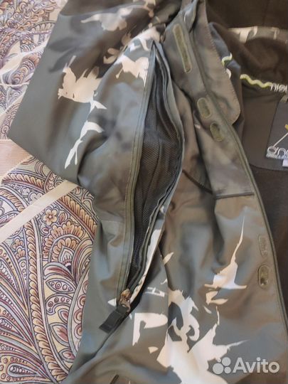 Куртка горнолыжная женская 48