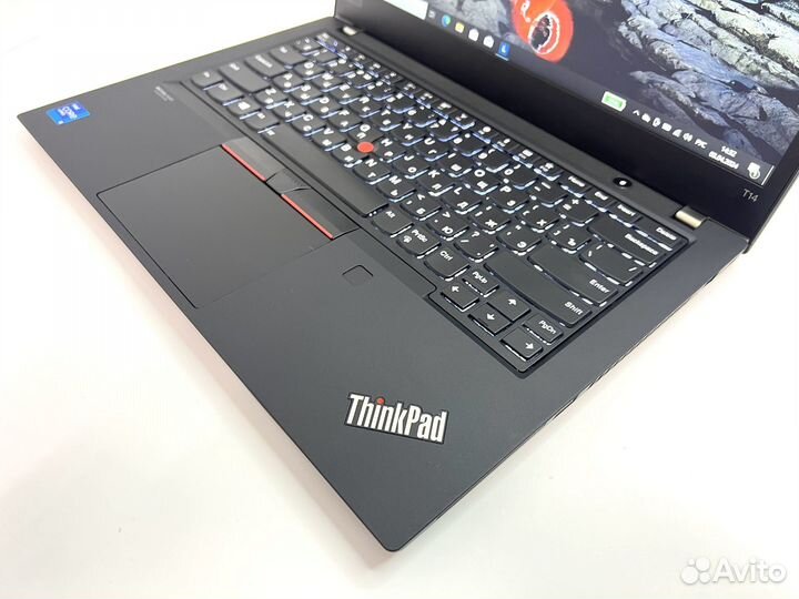 NEW Thinkpad T14 Gen2 i5-11th 16GB 256GB