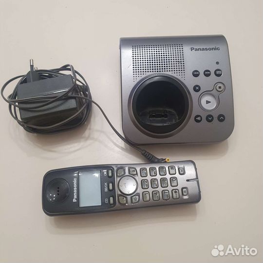 Телефон panasonic