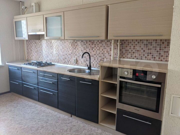 2-к. квартира, 67,5 м², 2/10 эт.