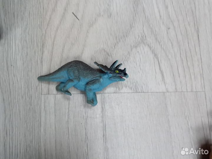 Игрушки