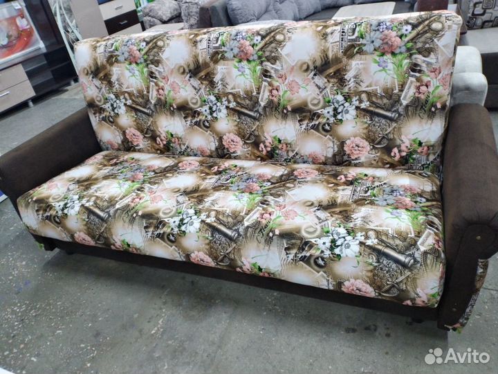 Диван книжка