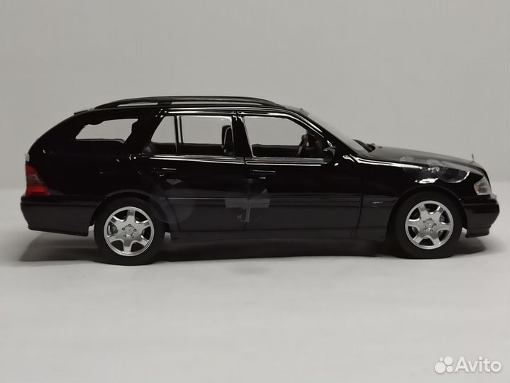 Mercedes C-Class T-model (W202) Norev 1:18