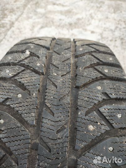 Bridgestone Ice Cruiser 7000 255/50 R19