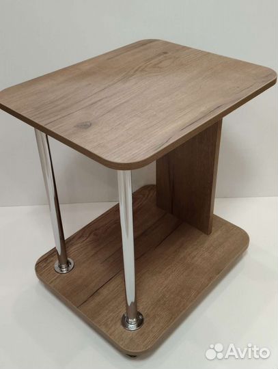 Столик для ноутбука