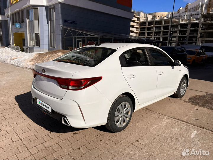 Kia Rio 1.4 МТ, 2021, 300 000 км