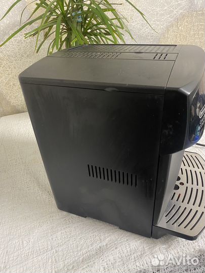 Кофемашина delonghi