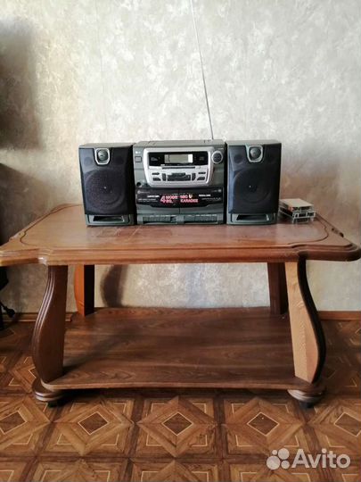 Музыкальный центр