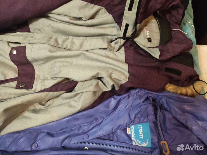 Фирменные вещи пакетом куртки ветровки