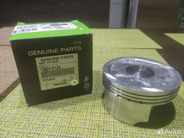 Продам поршень для Кавасаки vn1700