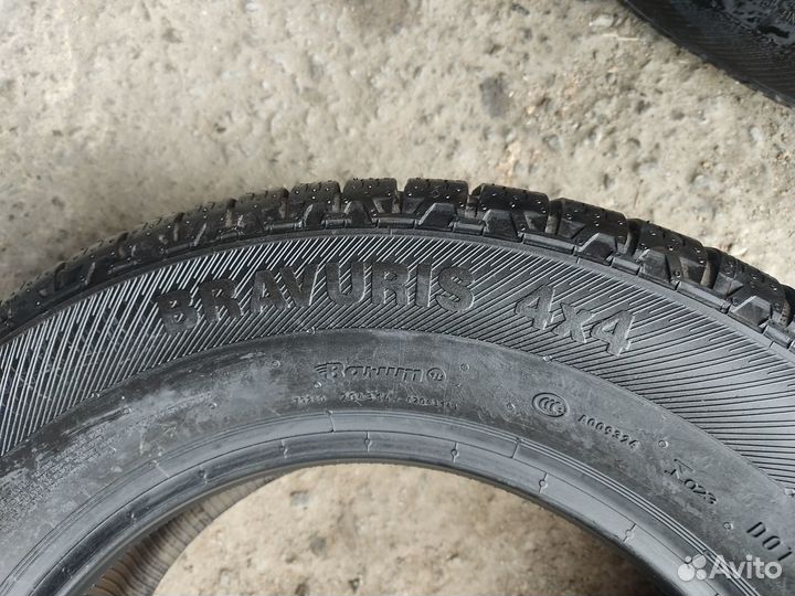 Barum Bravuris 4x4 235/60 R16 100H