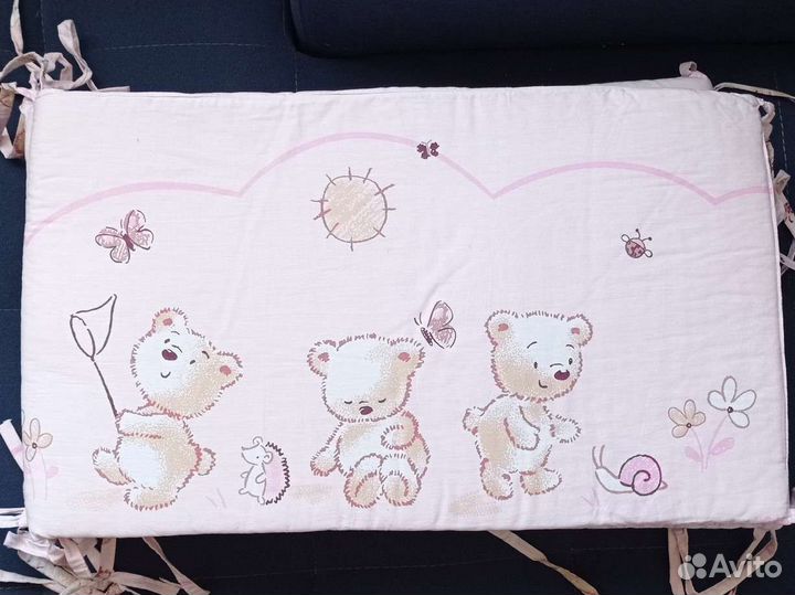 Бортики в детскую кроватку съемные на завязках