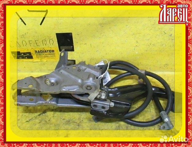 Рычаг стояночного тормоза Daihatsu Sonica