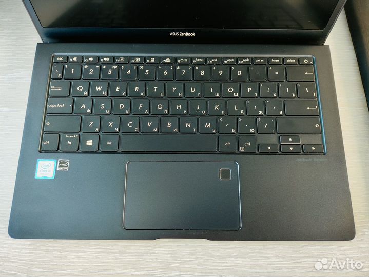 Asus zenbook 14