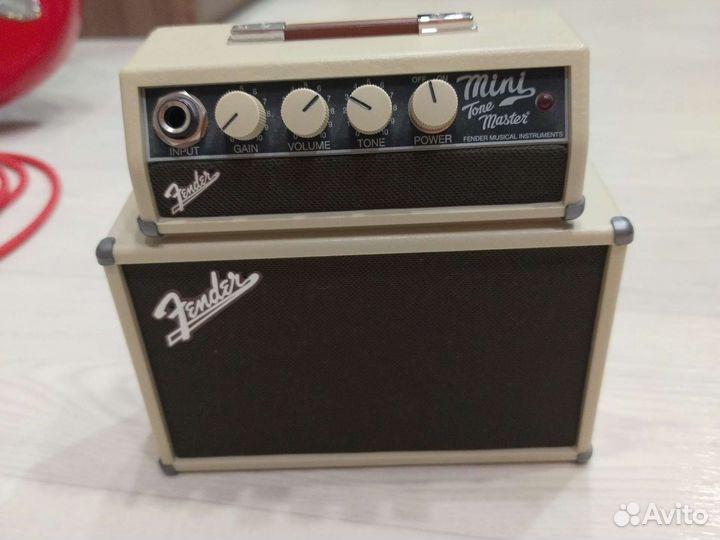 Электрогитара с комбиком