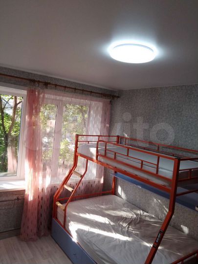 Комната 12,1 м² в 6-к., 2/5 эт.