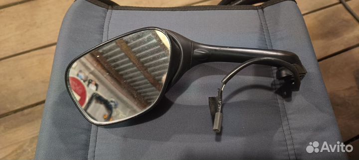 Зеркало Suzuki GSX R600