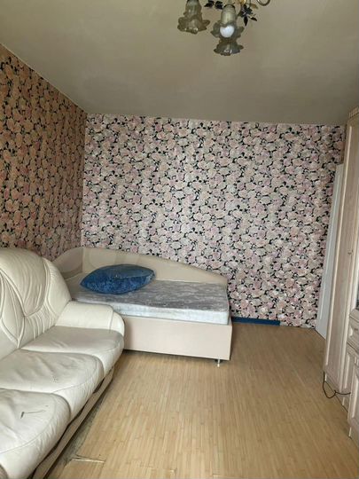 2-к. квартира, 50 м², 6/9 эт.