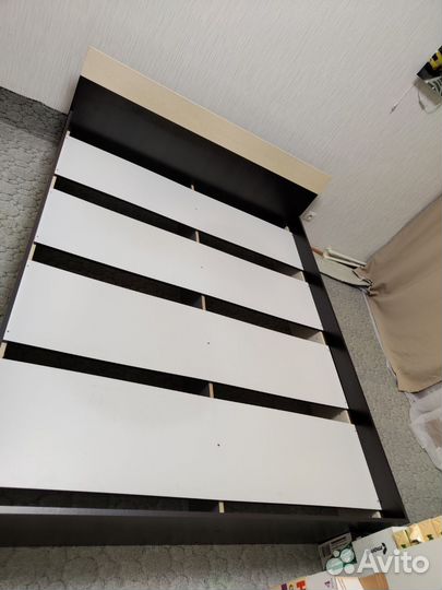 Кровать двухспальная 160 200